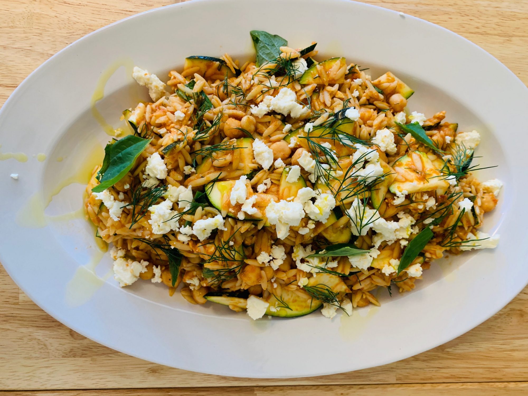 summer orzo salad with zucchini